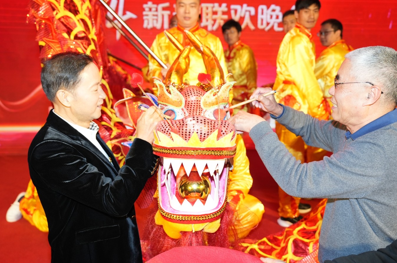 1708936735617419.jpg 1708936735617419.jpg